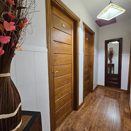 La Pumarada De Limes Vakantiehuis Cangas De Narcea